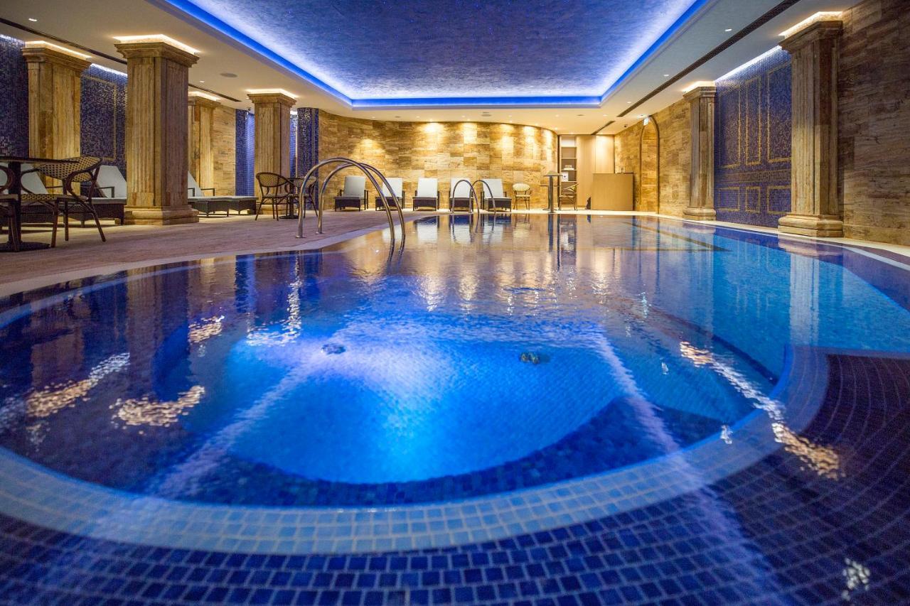 A Hoteli - Hotel Park Vrnjačka Banja Exterior foto The Spa at The Dorchester