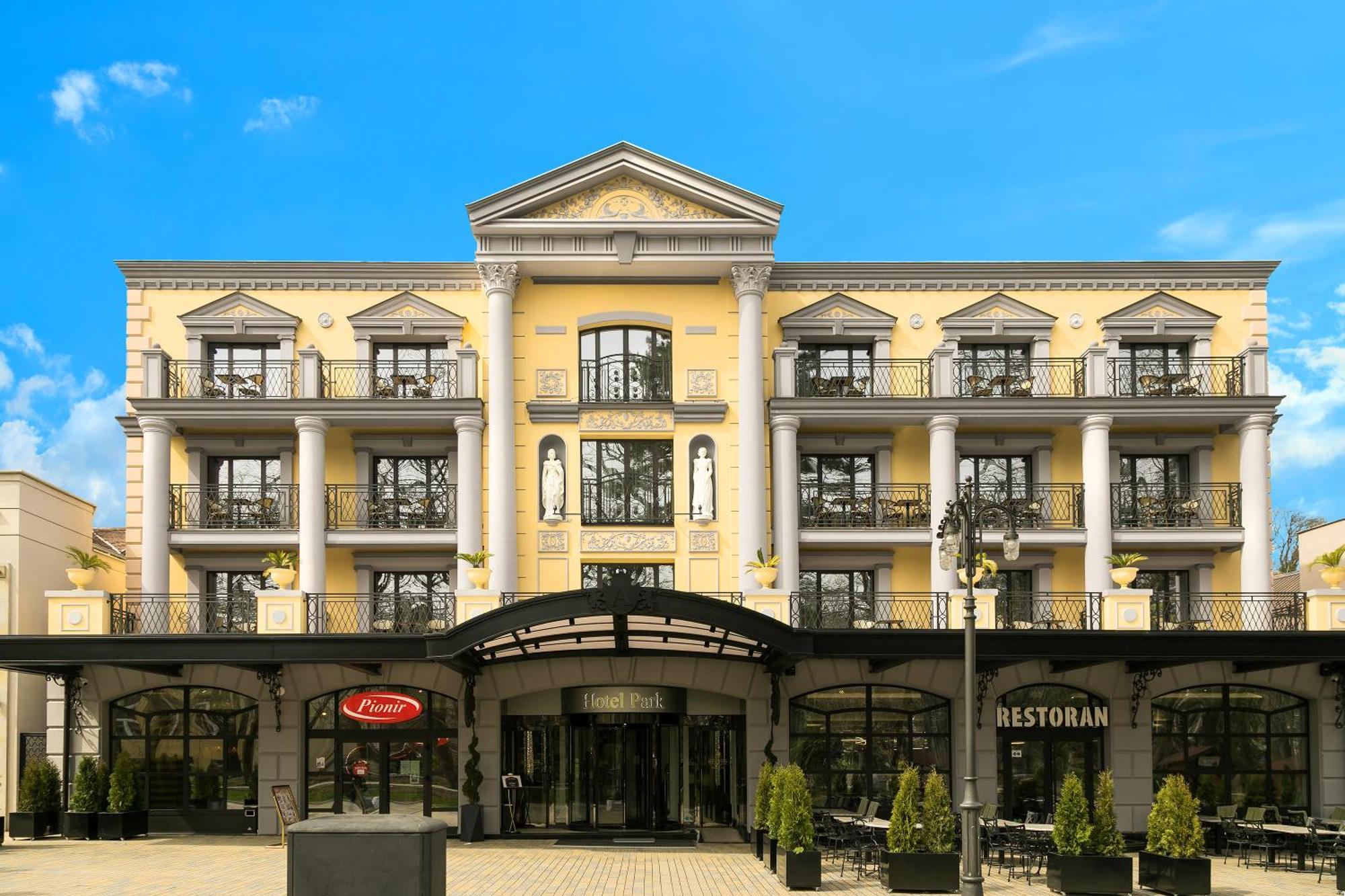 A Hoteli - Hotel Park Vrnjačka Banja Exterior foto